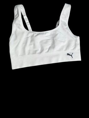 PUMA White Seamless Scoop Sports Bra with Black Logo